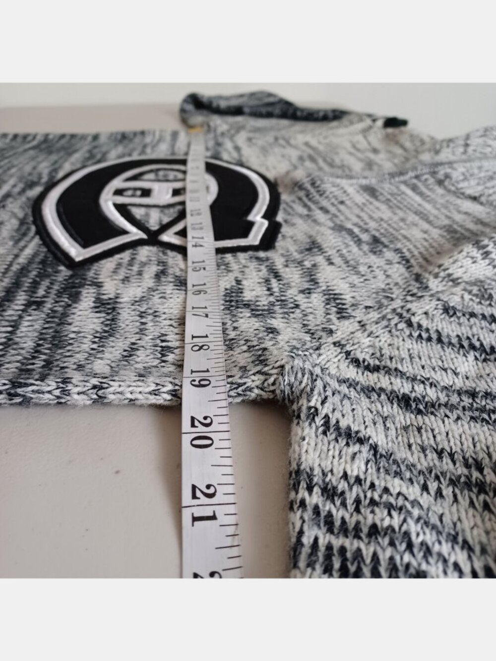 NHL by ILANCO Montreal Canadiens Quarter Zip Knit Sweater - Picture 11 of 16